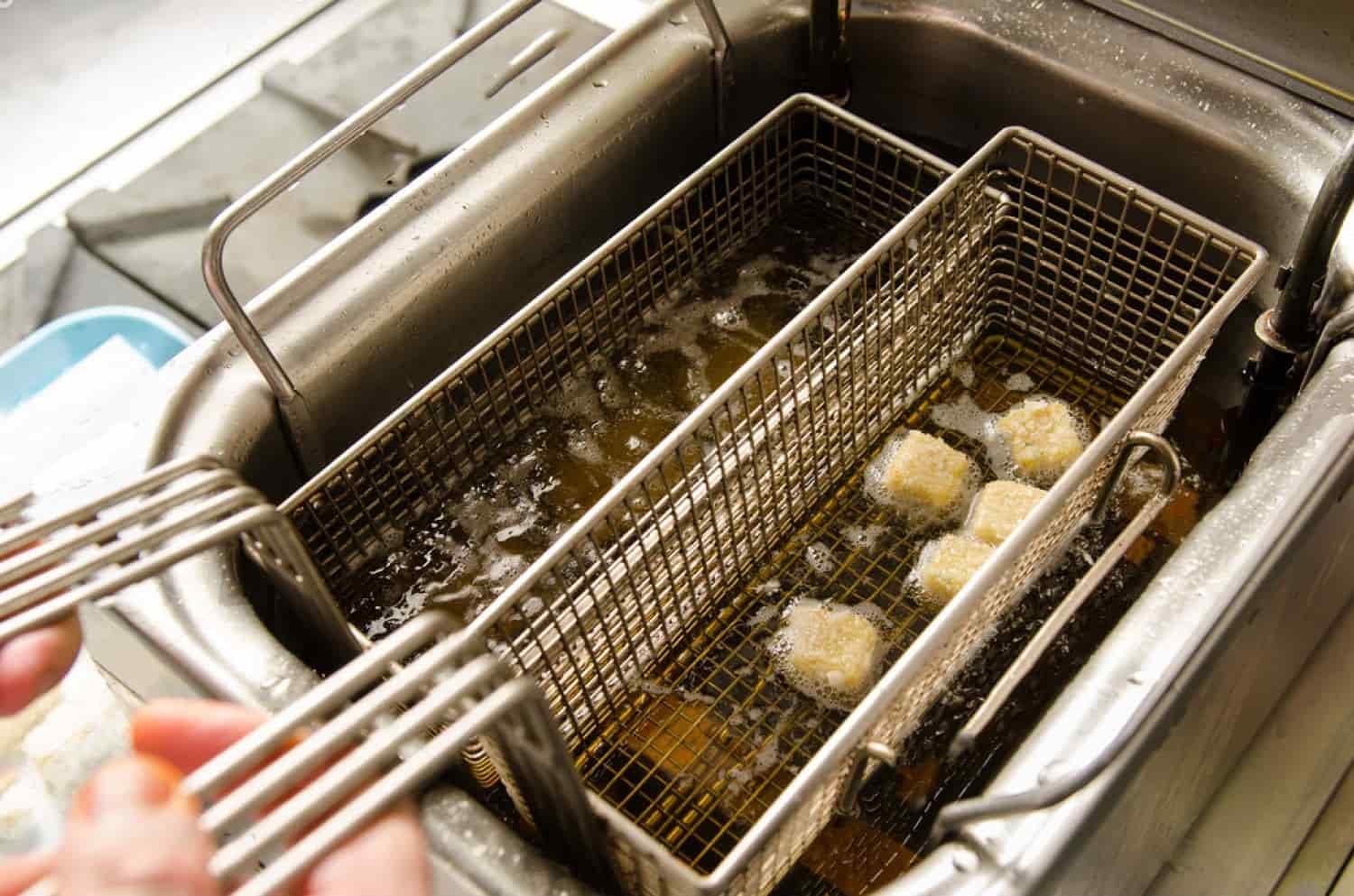 How to Clean a Commercial Deep Fryer